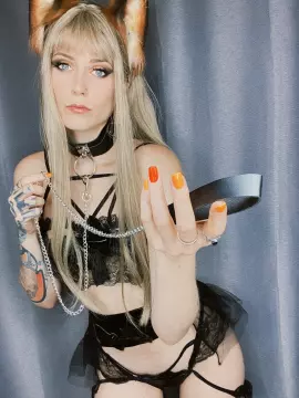 thirsty4urcum image 0